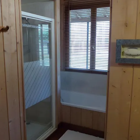 La Forestiere Bed & Breakfast Lacanau